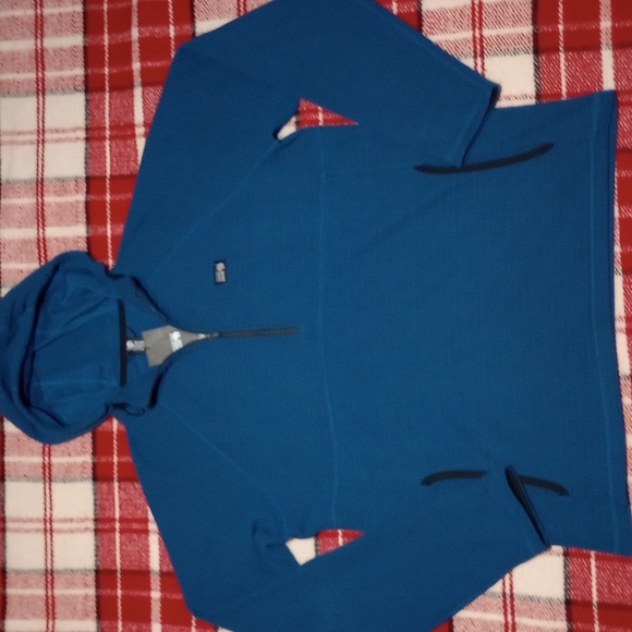 Mountain Hardwear Other - NWT Mountain Hardwear Summit Grid Hoodie
